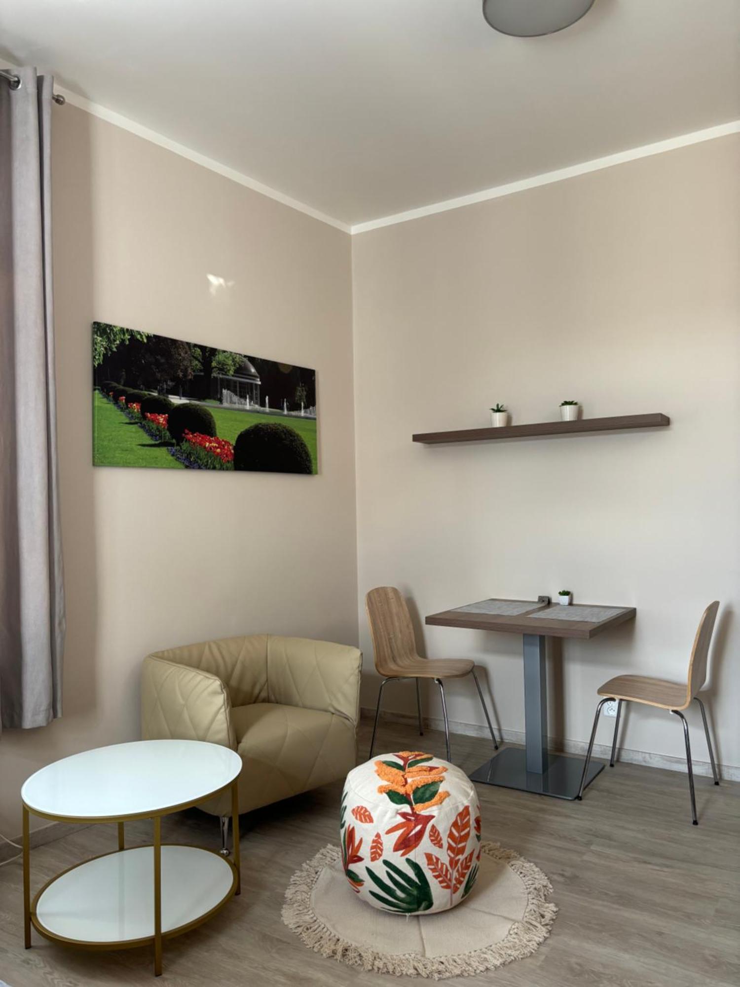 Penzion Apartmany Resident Poděbrady Exterior foto